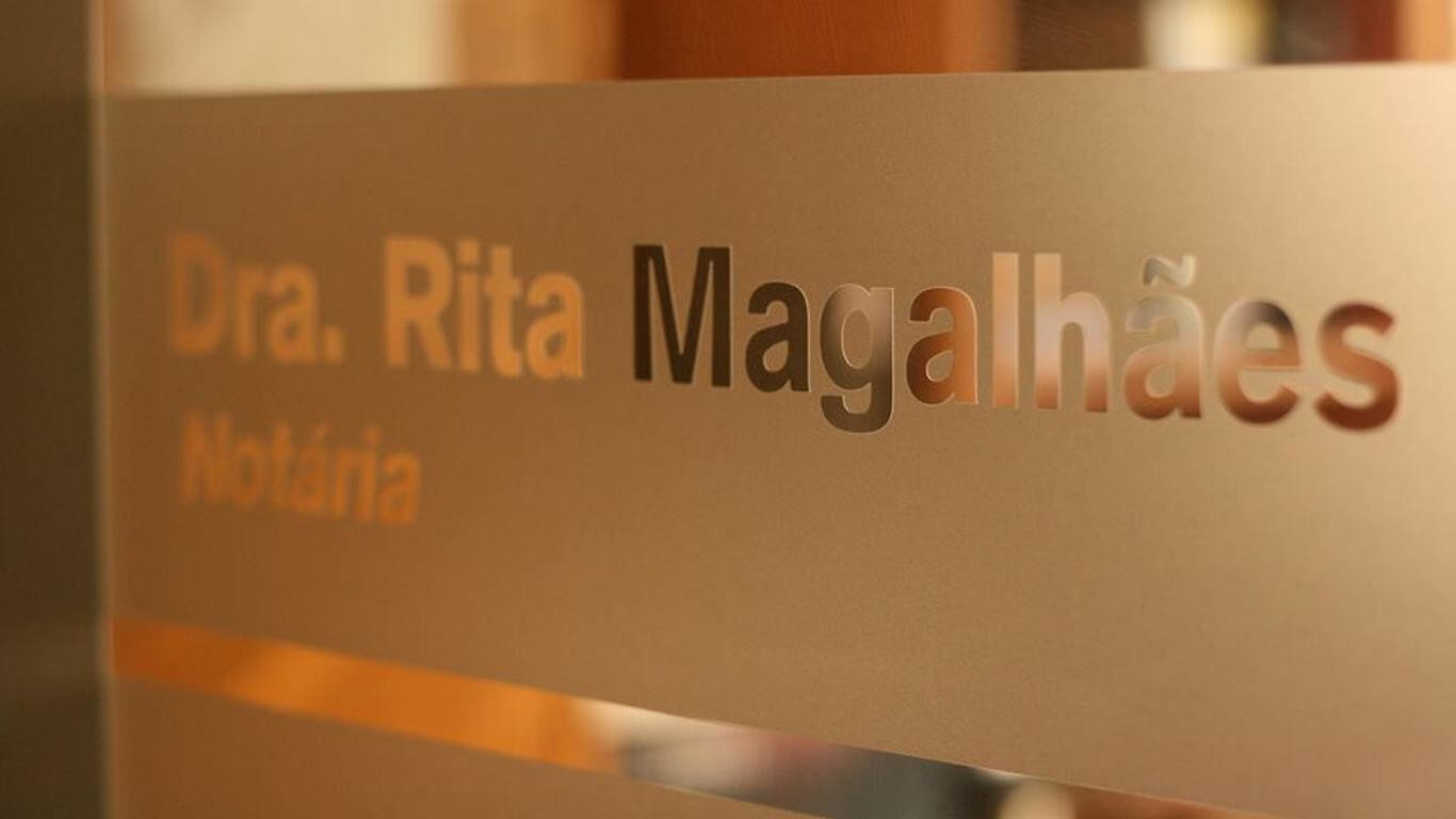Rita Magalhães - Notária