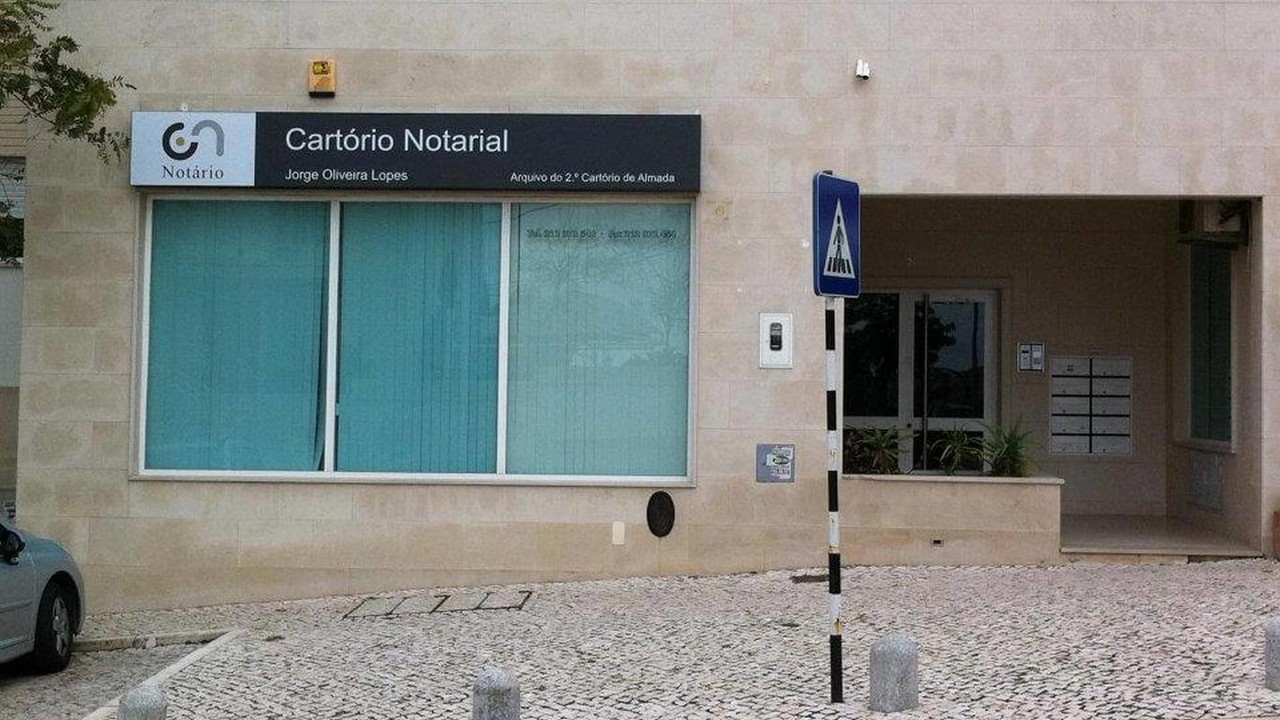 Cartório Notarial Almada - Jorge A Oliveira Lopes